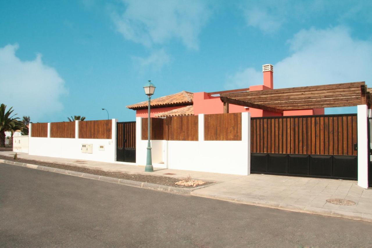 Villas Alicia By Escape Home Caleta De Fuste Ngoại thất bức ảnh